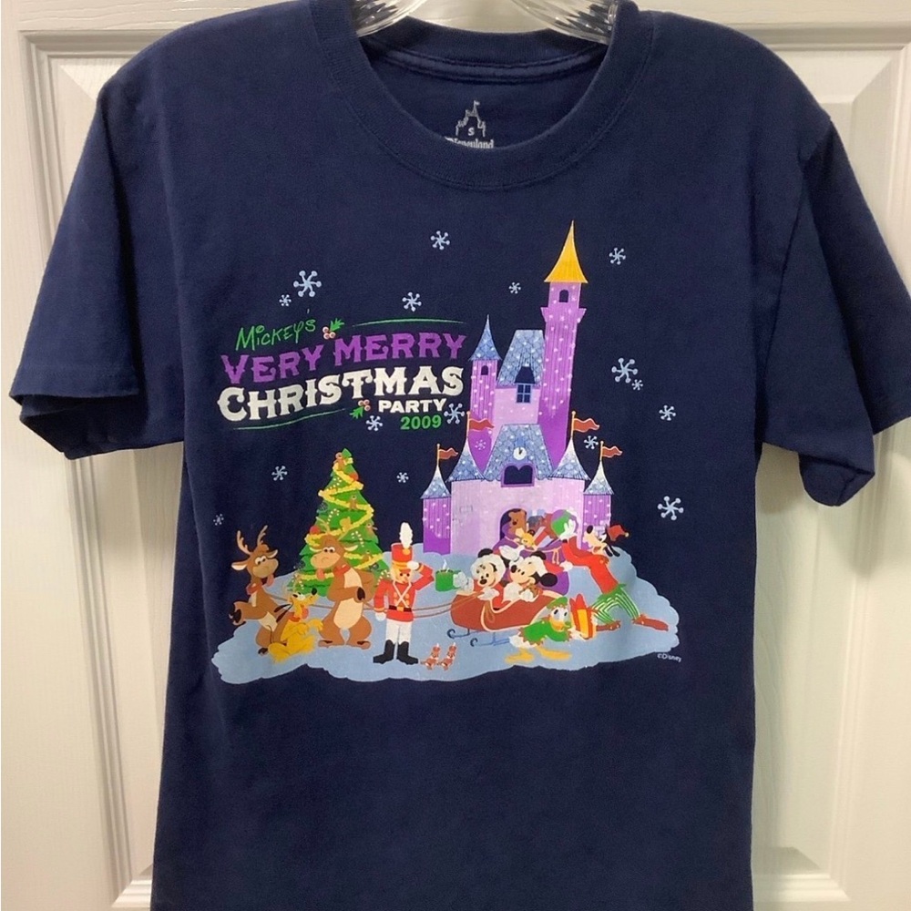 Disney Parks Christmas Party T-Shirt